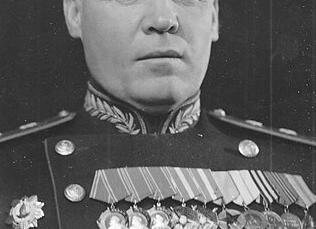 Офицер Жилин проходил службу на Кавказе