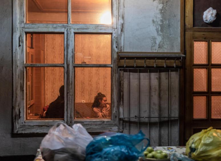 Однажды осенью журналист из районного издания узнал о смерти учителя Миклашевича, который жил в селе Сельцо